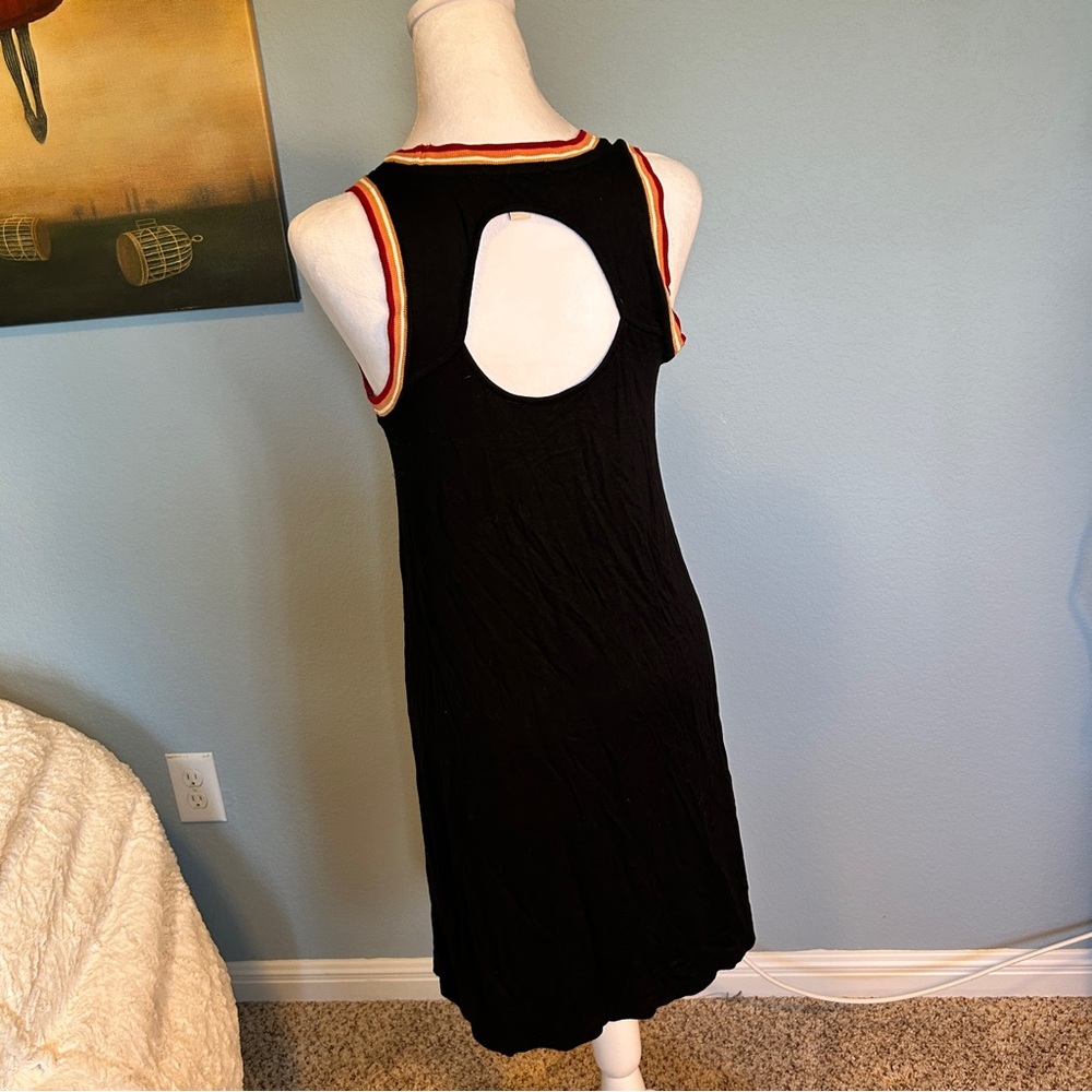 Olive & Oak Black Sleeveless Mini Dress with Red, Tan, White Trim Accents - S - Picture 5 of 7